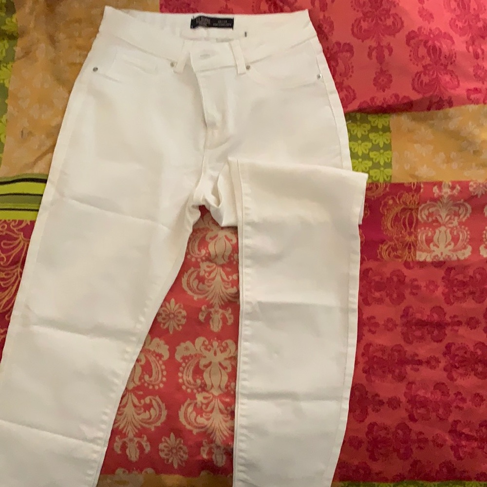 White Jeans